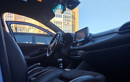 Hyundai i30 N, 2017 год, 2 800 000 рублей, 13 фотография