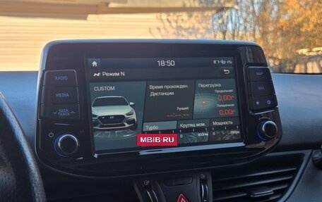 Hyundai i30 N, 2017 год, 2 800 000 рублей, 10 фотография