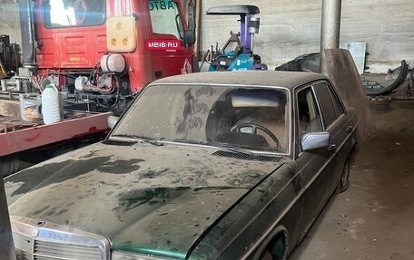 Mercedes-Benz W123, 1980 год, 230 000 рублей, 6 фотография