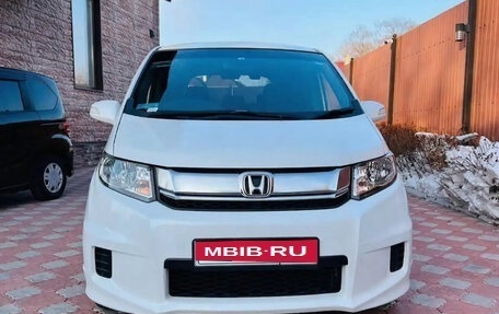 Honda Freed I, 2014 год, 1 000 000 рублей, 1 фотография