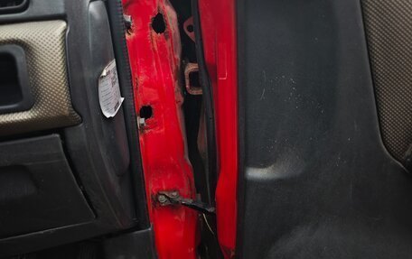 Mitsubishi Pajero iO, 1999 год, 320 000 рублей, 8 фотография