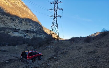 Mitsubishi Pajero iO, 1999 год, 320 000 рублей, 14 фотография