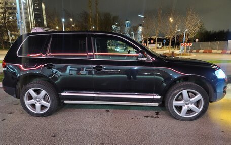 Volkswagen Touareg III, 2005 год, 730 000 рублей, 2 фотография