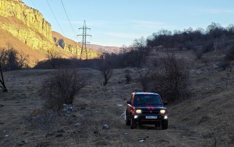 Mitsubishi Pajero iO, 1999 год, 320 000 рублей, 13 фотография