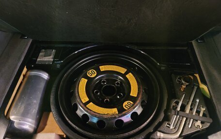 Volkswagen Touareg III, 2005 год, 730 000 рублей, 14 фотография