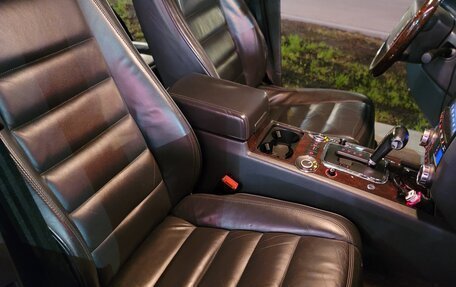 Volkswagen Touareg III, 2005 год, 730 000 рублей, 29 фотография