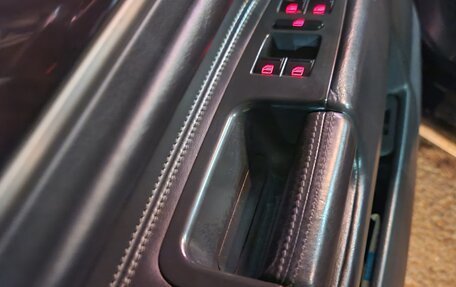 Volkswagen Touareg III, 2005 год, 730 000 рублей, 36 фотография