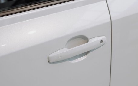 Toyota RAV4, 2025 год, 4 890 000 рублей, 6 фотография