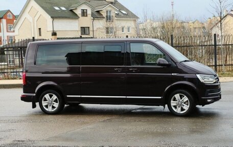 Volkswagen Multivan T6 рестайлинг, 2016 год, 5 900 000 рублей, 4 фотография