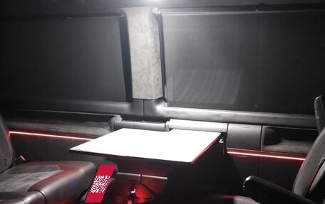 Volkswagen Multivan T6 рестайлинг, 2016 год, 5 900 000 рублей, 12 фотография