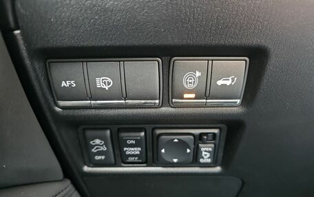 Infiniti QX56, 2010 год, 2 169 000 рублей, 17 фотография