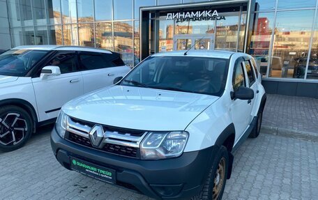Renault Duster I рестайлинг, 2018 год, 960 000 рублей, 3 фотография