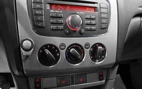 Ford Focus II рестайлинг, 2010 год, 695 000 рублей, 16 фотография