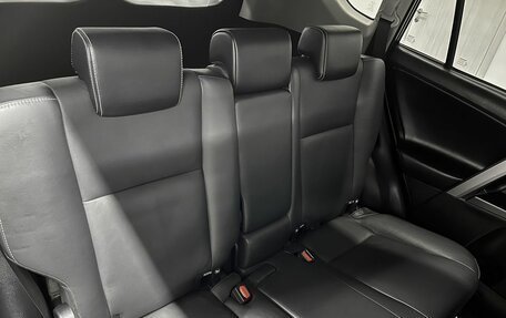 Toyota RAV4, 2017 год, 2 345 000 рублей, 13 фотография