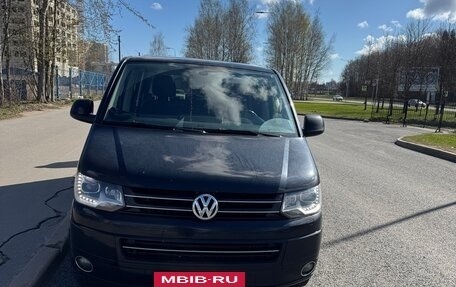 Volkswagen Multivan T5, 2014 год, 2 650 500 рублей, 2 фотография