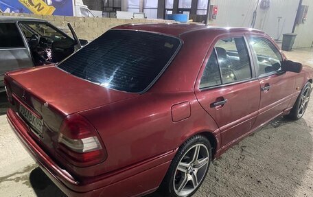 Mercedes-Benz C-Класс, 1996 год, 210 000 рублей, 3 фотография