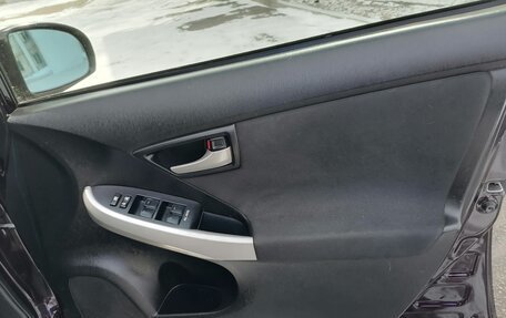 Toyota Prius, 2012 год, 1 200 000 рублей, 7 фотография