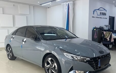 Hyundai Elantra, 2023 год, 1 750 000 рублей, 2 фотография