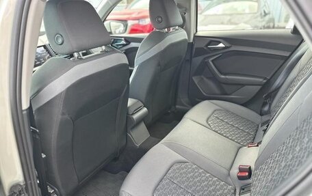 Audi A1, 2023 год, 16 фотография