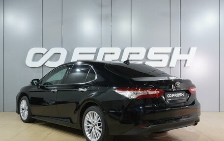 Toyota Camry, 2018 год, 2 349 000 рублей, 2 фотография