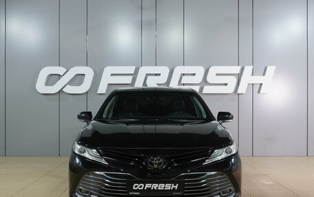 Toyota Camry, 2018 год, 2 349 000 рублей, 3 фотография