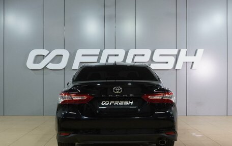 Toyota Camry, 2018 год, 2 349 000 рублей, 4 фотография