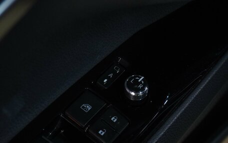 Toyota Camry, 2018 год, 2 349 000 рублей, 14 фотография