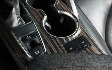 Toyota Camry, 2018 год, 2 349 000 рублей, 22 фотография