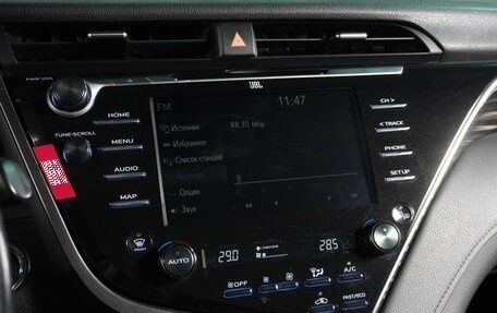 Toyota Camry, 2018 год, 2 349 000 рублей, 20 фотография