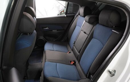 Chevrolet Cruze II, 2012 год, 829 000 рублей, 9 фотография