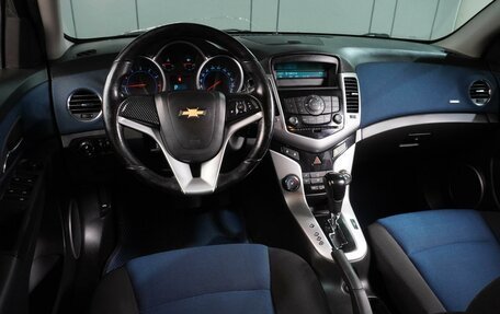 Chevrolet Cruze II, 2012 год, 829 000 рублей, 6 фотография