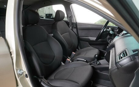 KIA Rio III рестайлинг, 2015 год, 1 124 000 рублей, 8 фотография