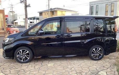 Honda Stepwgn IV, 2022 год, 1 950 178 рублей, 2 фотография