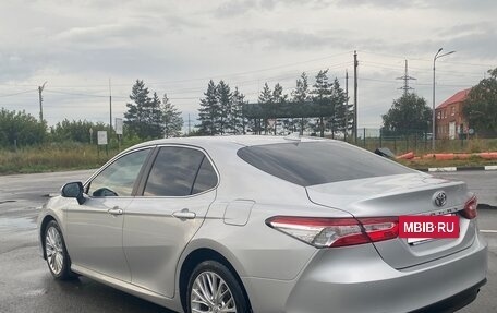 Toyota Camry, 2019 год, 2 750 000 рублей, 5 фотография
