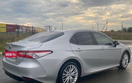 Toyota Camry, 2019 год, 2 750 000 рублей, 6 фотография