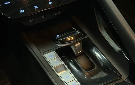 Hyundai Elantra, 2023 год, 1 650 000 рублей, 14 фотография