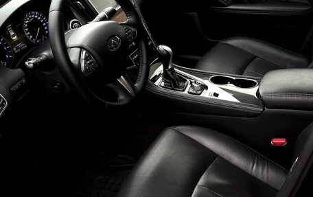 Infiniti Q50 I рестайлинг, 2017 год, 2 070 000 рублей, 10 фотография