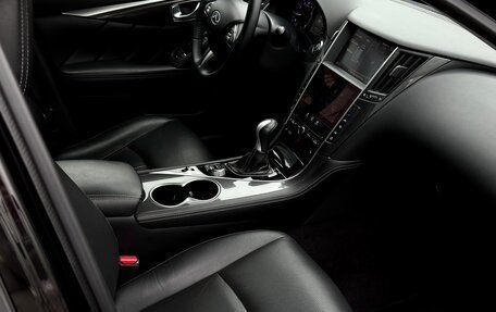 Infiniti Q50 I рестайлинг, 2017 год, 2 070 000 рублей, 9 фотография