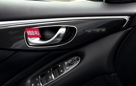 Infiniti Q50 I рестайлинг, 2017 год, 2 070 000 рублей, 14 фотография