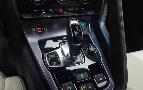 Jaguar F-Type I рестайлинг 2, 2022 год, 7 670 000 рублей, 11 фотография