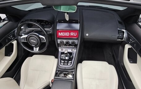 Jaguar F-Type I рестайлинг 2, 2022 год, 7 670 000 рублей, 9 фотография