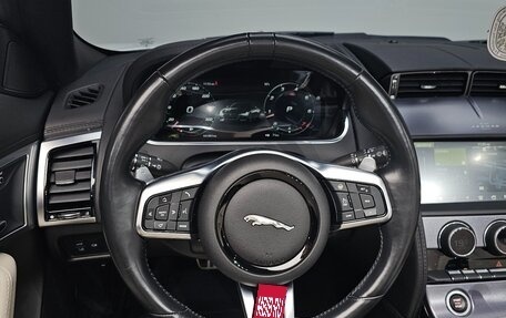 Jaguar F-Type I рестайлинг 2, 2022 год, 7 670 000 рублей, 14 фотография