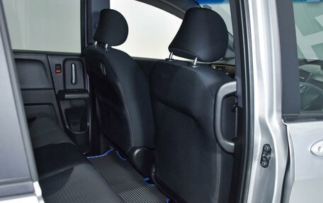 Honda Freed I, 2010 год, 999 000 рублей, 11 фотография