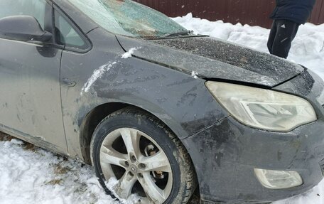 Opel Astra J, 2011 год, 250 000 рублей, 4 фотография