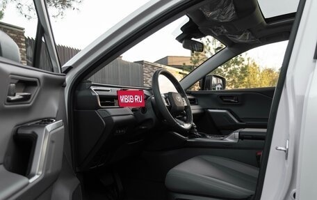 Toyota RAV4, 2026 год, 4 240 000 рублей, 13 фотография