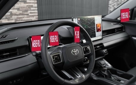 Toyota RAV4, 2026 год, 4 240 000 рублей, 17 фотография