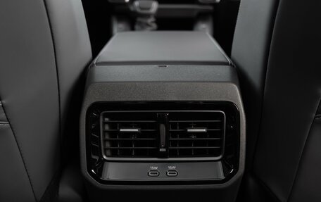 Toyota RAV4, 2026 год, 4 240 000 рублей, 27 фотография