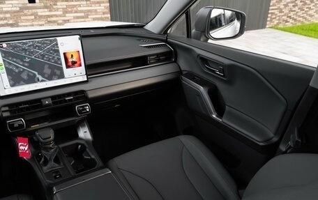Toyota RAV4, 2026 год, 4 240 000 рублей, 22 фотография