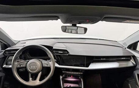 Audi A3, 2023 год, 2 020 000 рублей, 10 фотография