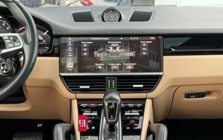 Porsche Cayenne III, 2021 год, 9 990 000 рублей, 13 фотография